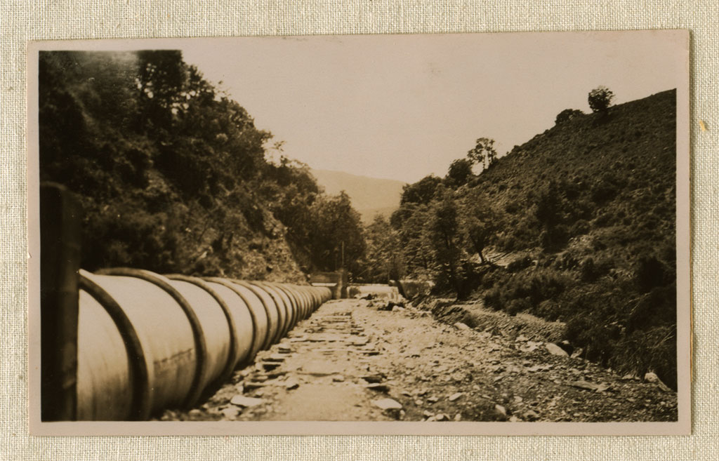 Image of Acheron Diversion, Lake Coleridge View along pipe line towards intake, 1931 Friday, 16th Jan, 1931