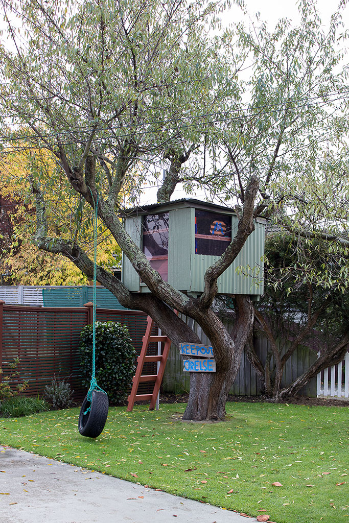Image of Tree house, Stackhouse Avenue. Thursday, 11 May 2017