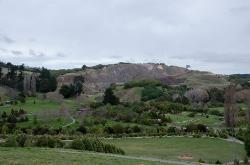 Thumbnail Image of Looking south to Halswell quarry from dog park