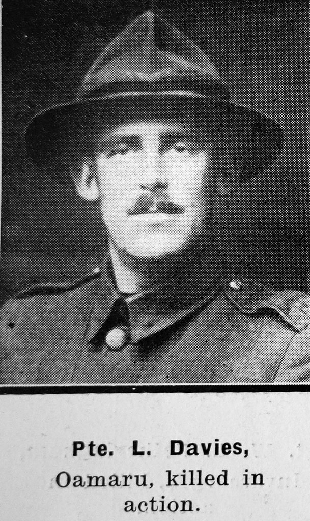 Image of Lloyd Davies 6/12/1916