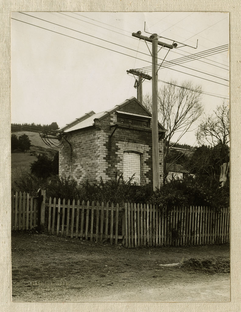 Image of Old substation at Murphy's Brickworks, 10/6/40 10/6/40
