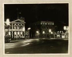 Thumbnail Image of The first fluorescent street lamps, Cathedral Square