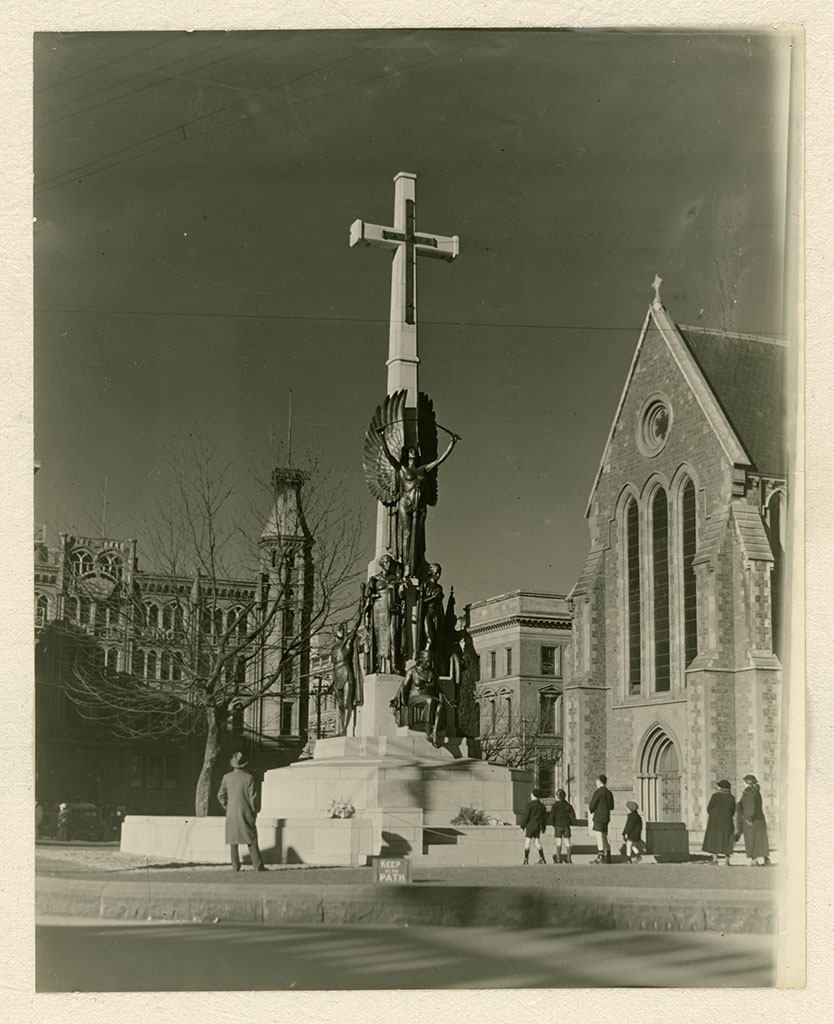 Image of View of the Citizens' War Memorial Unknown