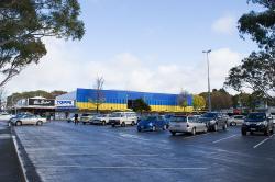 Thumbnail Image of Bishopdale Village Mall carpark on a busy afternoon