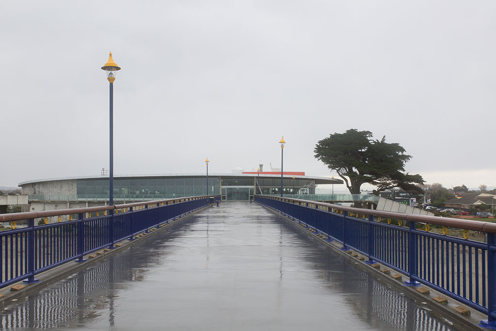 Image of New Brighton Pier and Library in a rainy day. 21-05-2016 1:08 p.m.