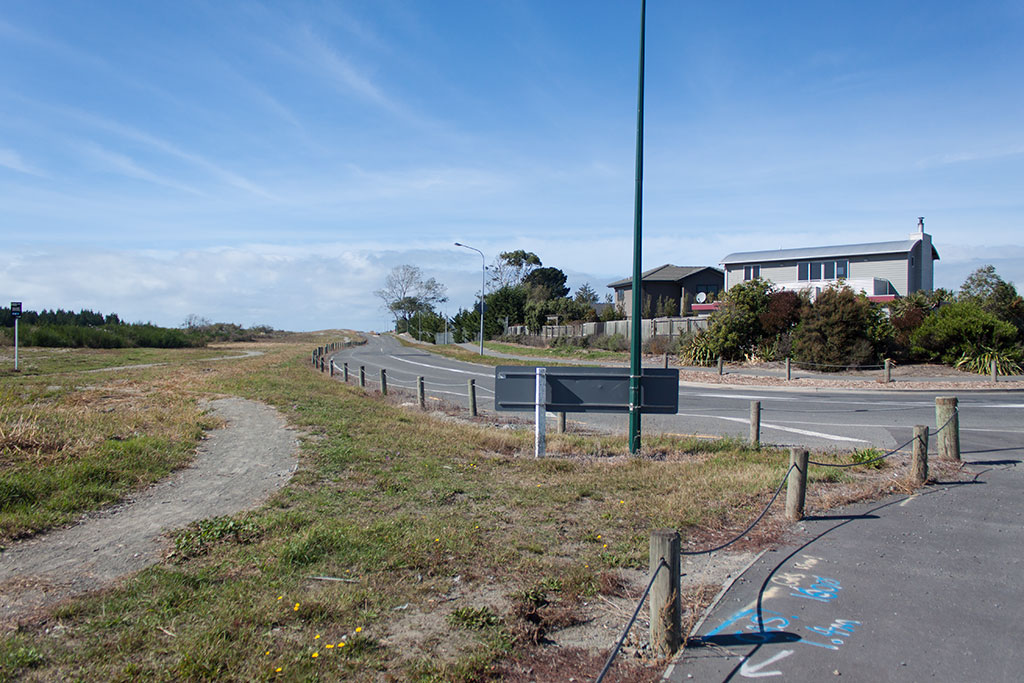 Image of Ashton Drive, looking towards the beach. Thursday, 31 March 2016