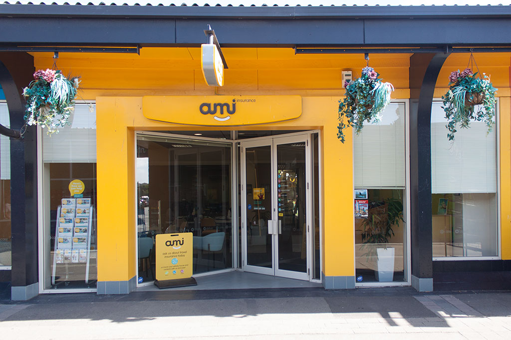 Image of AMI office, New Brighton Mall. Thursday, 31 March 2016