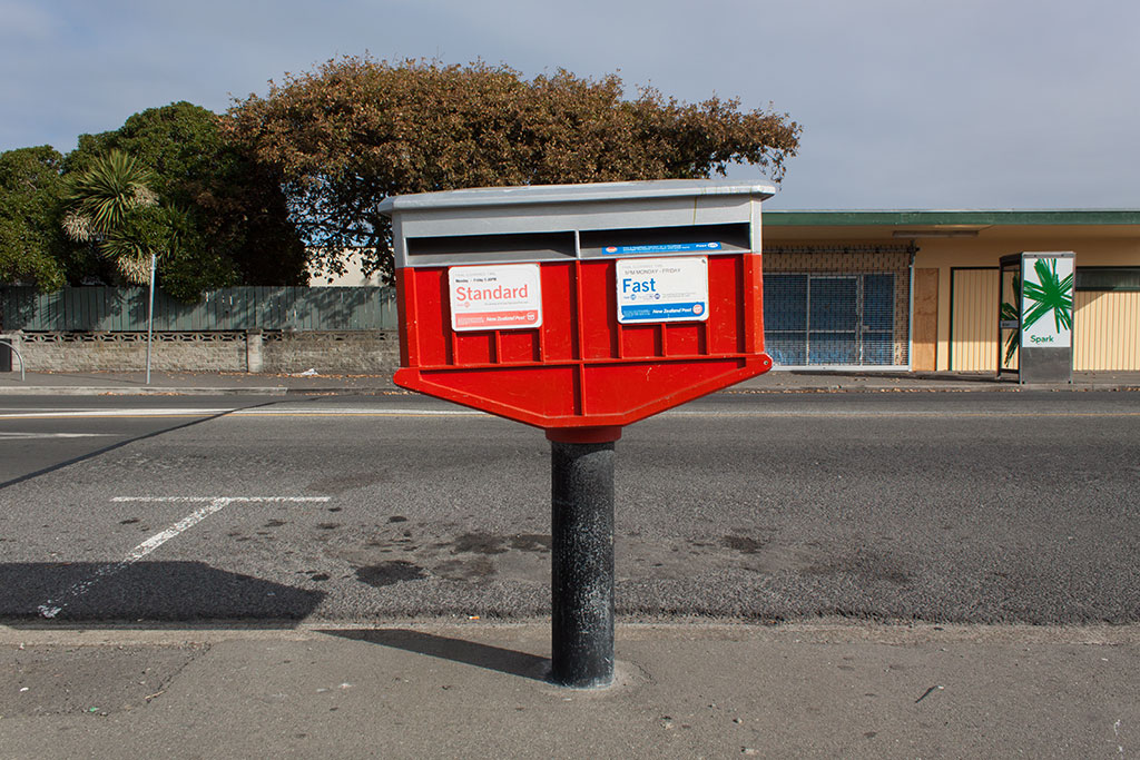 Image of Post box, Estuary Road, New Brighton. Friday, 6 May 2016