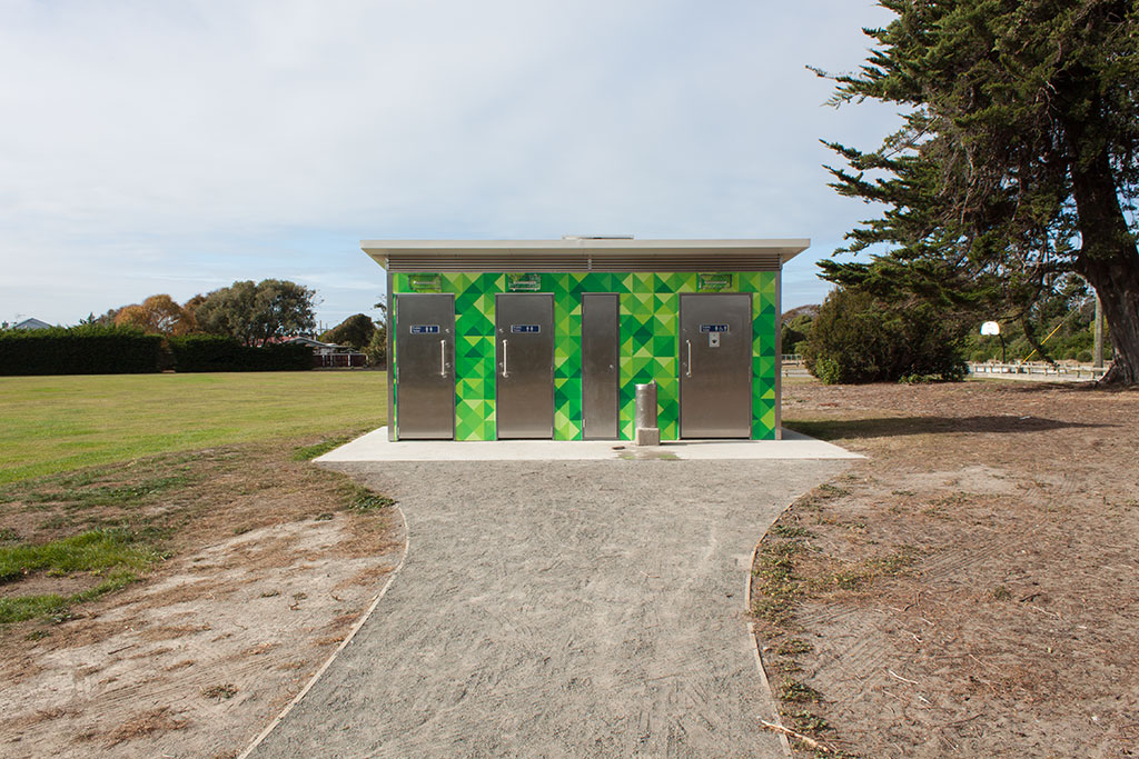 Image of Public toilets, South New Brighton Park. Friday, 6 May 2016
