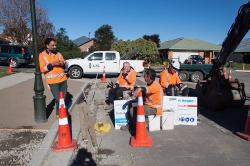 Thumbnail Image of Workers stop for lunch, Blue Gum Place
