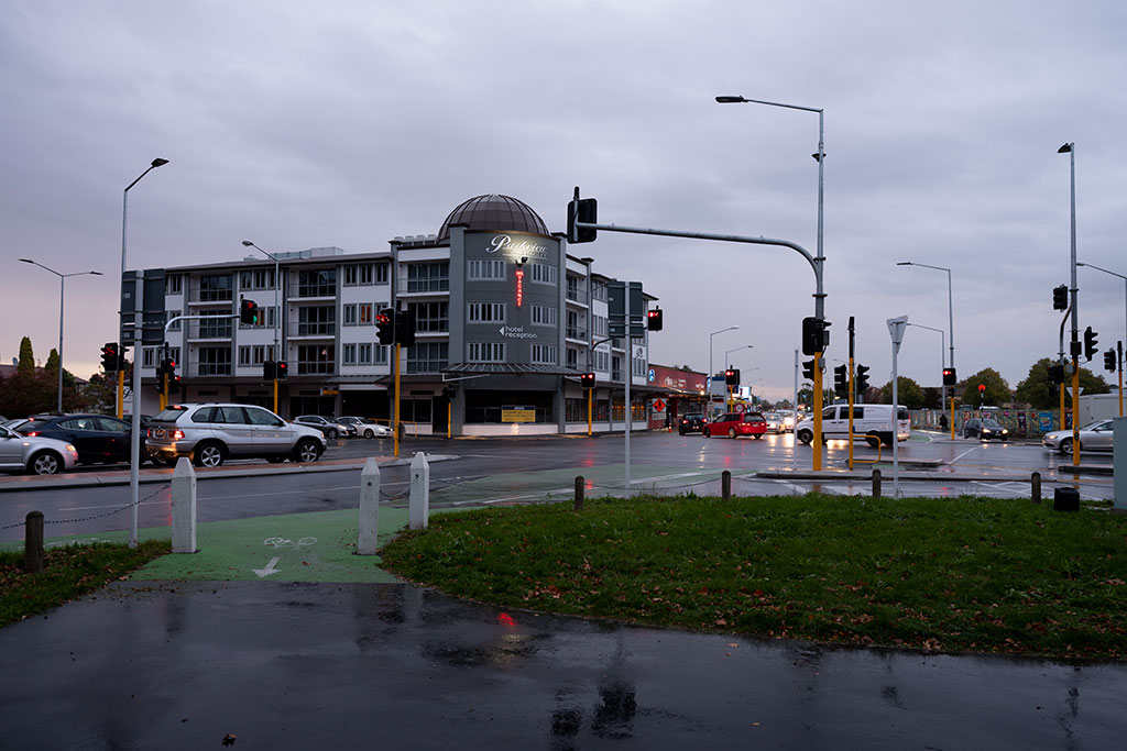 Image of Cars line up at the lights during rush hour, Deans Avenue, Riccarton Road intersection. Thursday, 12 April 2018