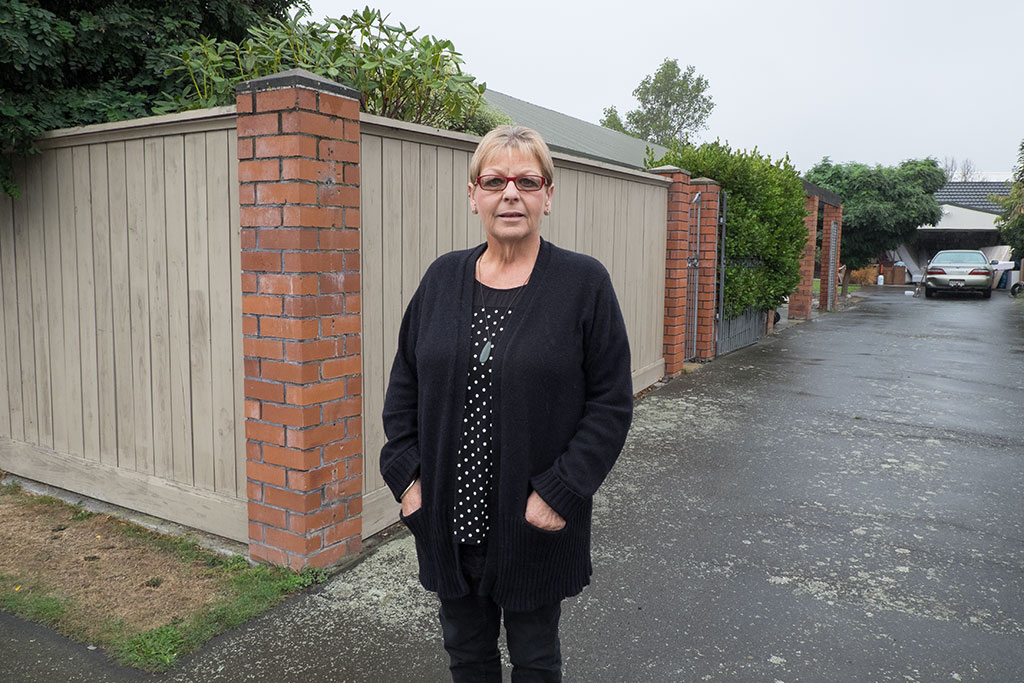 Image of Linda outside her home 23-03-2015 10.27 a.m.