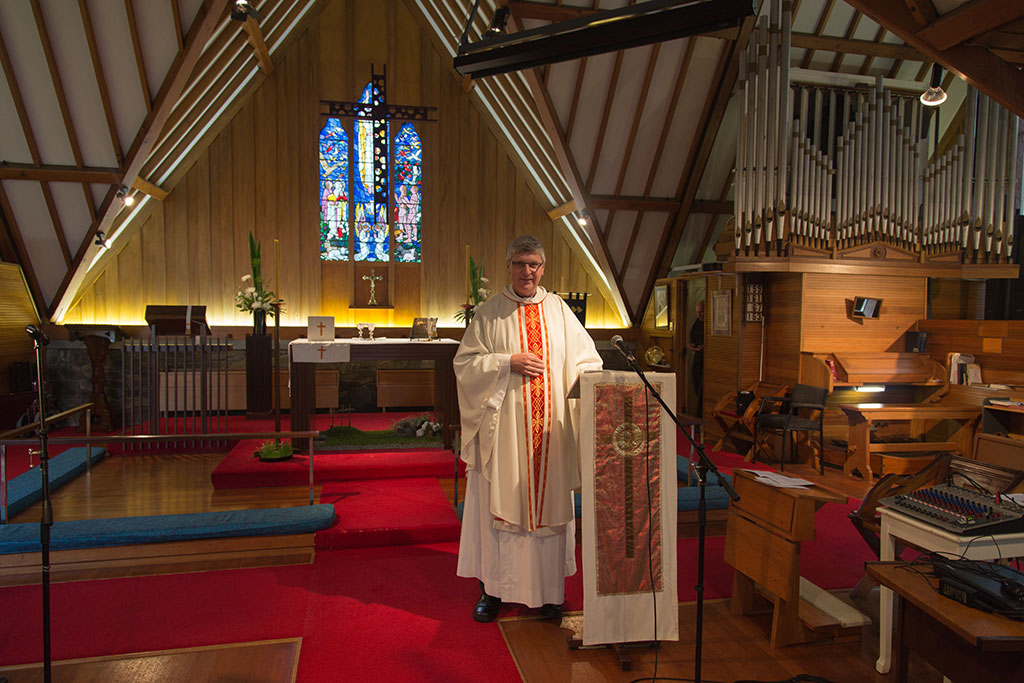 Image of Vicar at St. Mary's Anglican Church. 5/03/2015 9:04