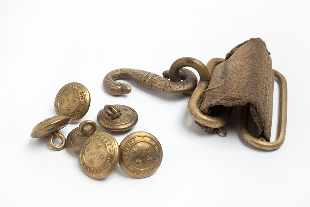 Image of Buttons, buckle [circa 1910-1920]