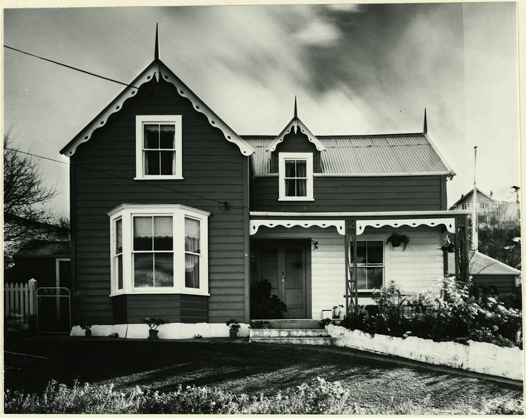 Image of 6 Coleridge Terrace, Lyttelton. 1980-81